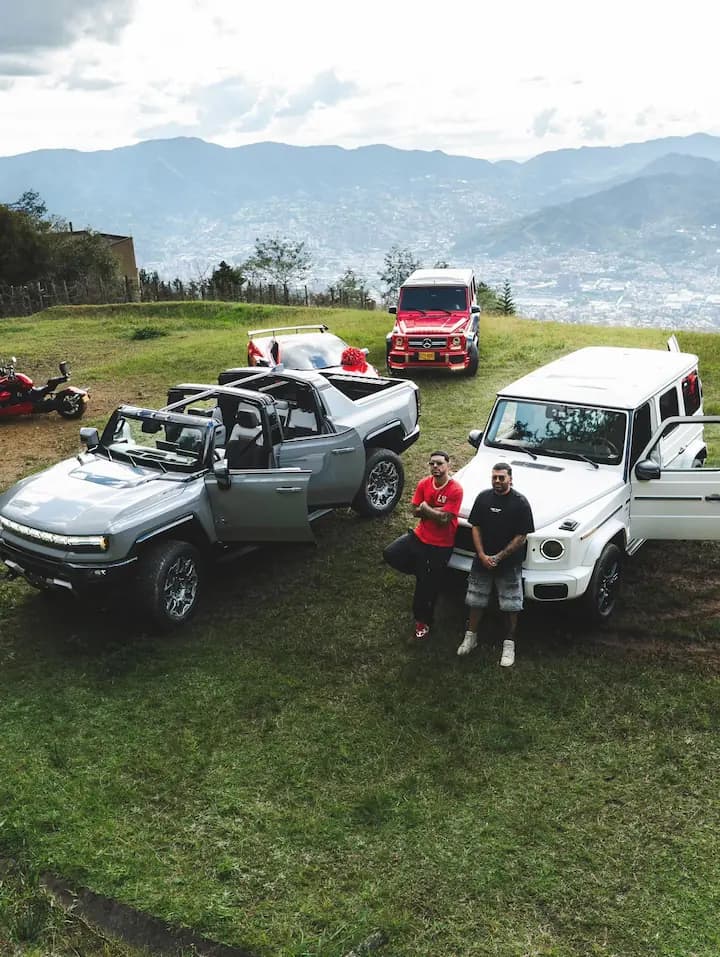 Retrato de 🎤 Ryan Castro